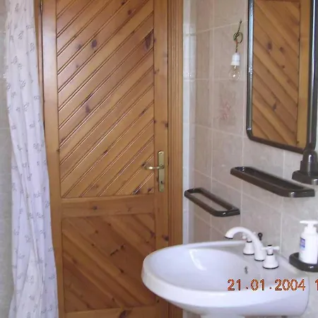 Orosei-sardegna-appartamento 5 Posti Letto Con Giardino *
